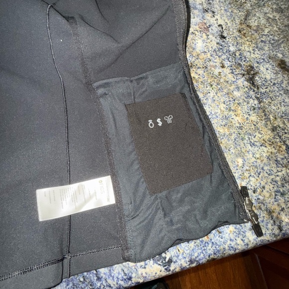 Figs Women's Black Contour Utility Jacket S - Picture 10 of 10